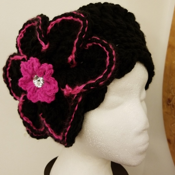 handmade Accessories - Handmade crochet hat